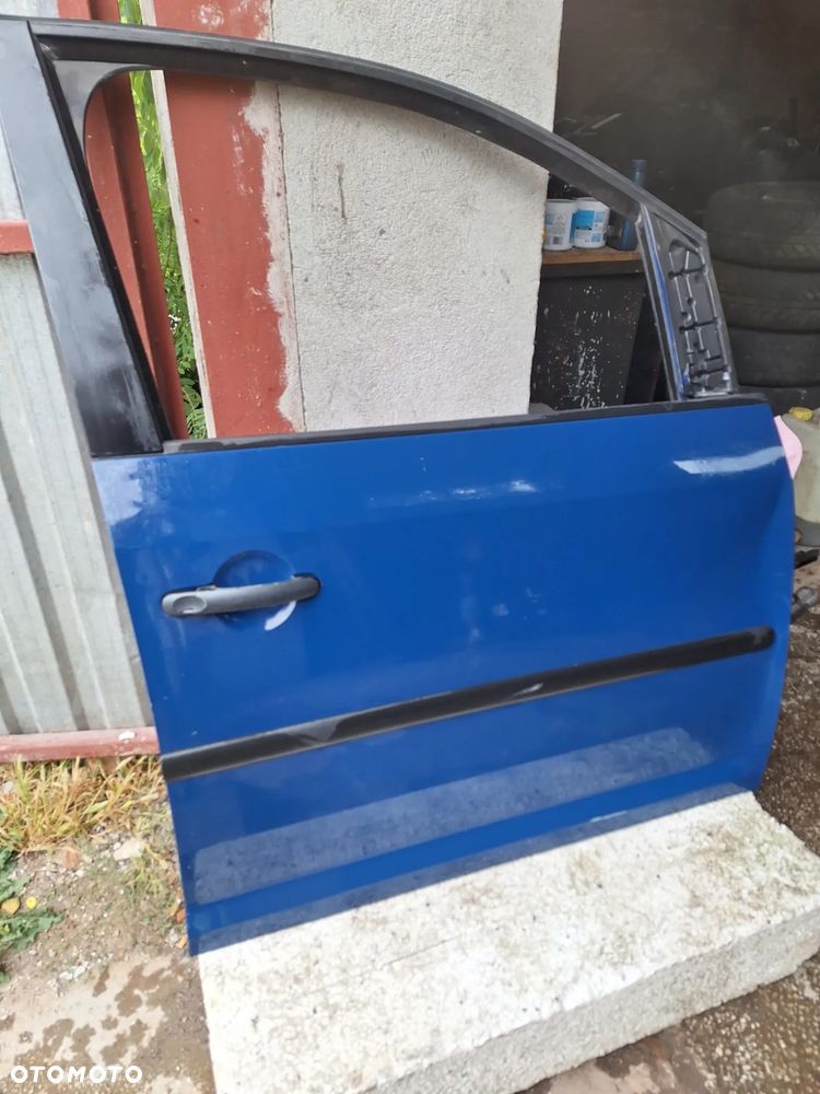 drzwi prawe   VOLKSWAGEN CADDY III kod lakieru-LL5M