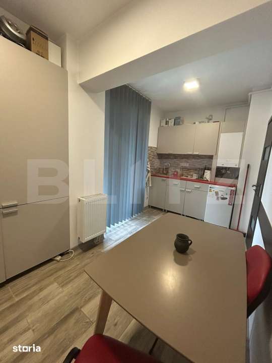 Apartament cu 3 camere, ideal pentru activitati de birou, zona Livezen — fotografia 1