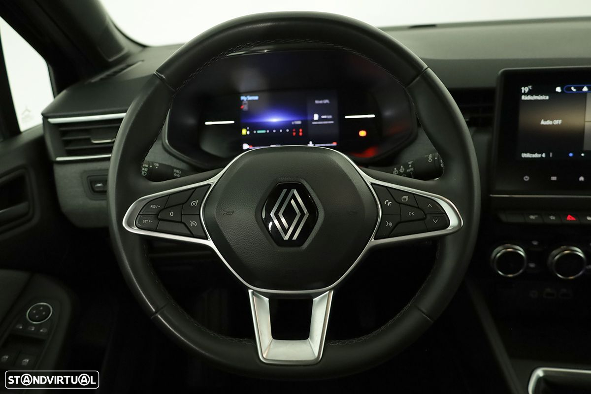 Renault Clio 1.0 TCe Techno Bi-Fuel - 14