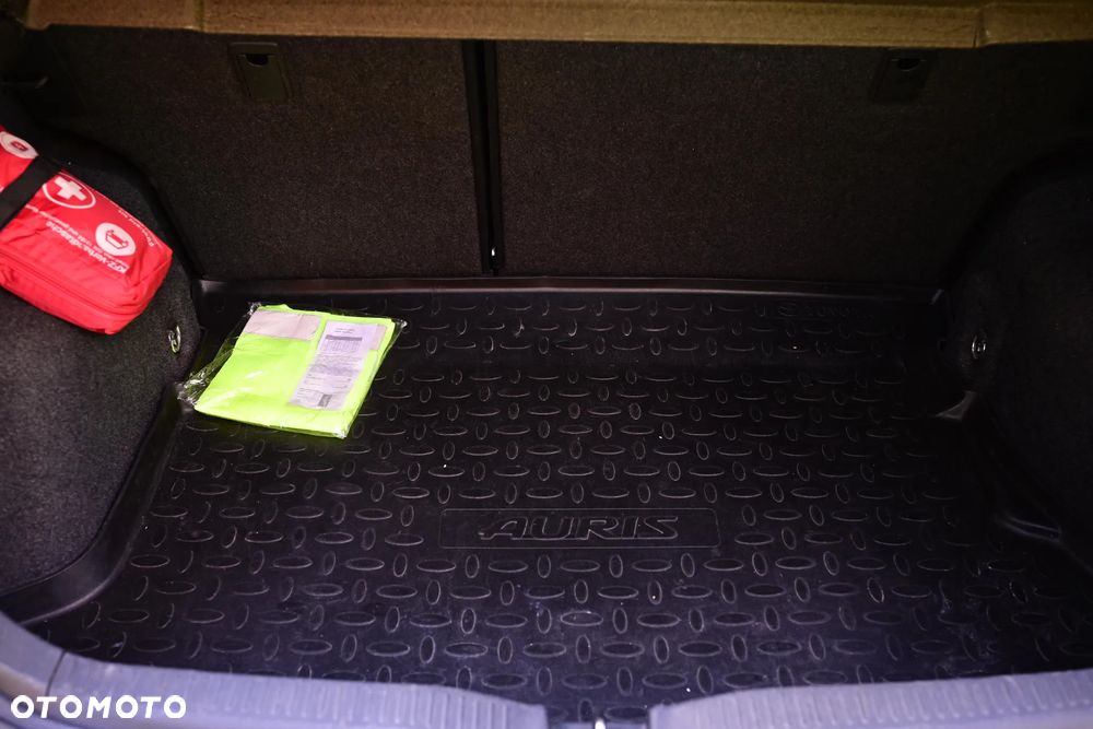 Toyota Auris 1.4 VVT-i Luna - 14