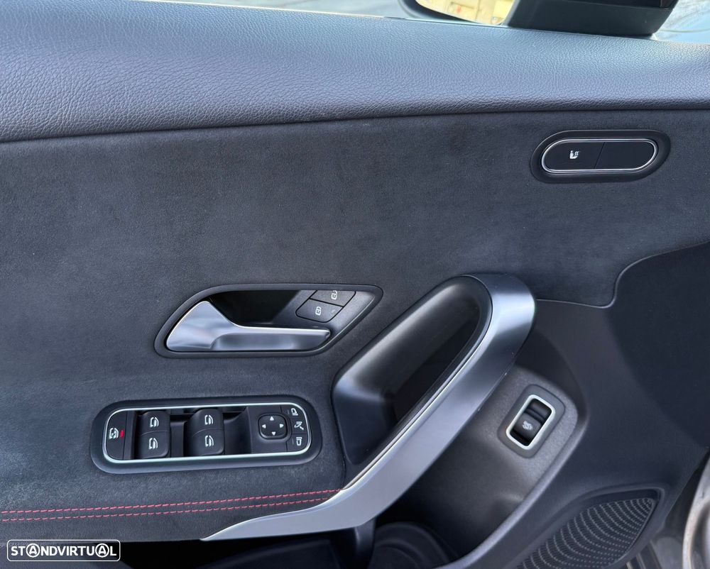 Mercedes-Benz A 180 Limousine d AMG Line Aut. - 12