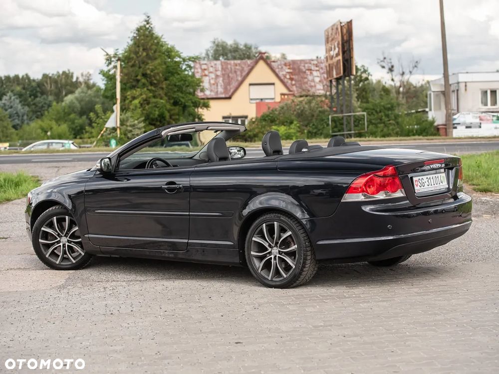 Volvo C70 2.4i Momentum - 7