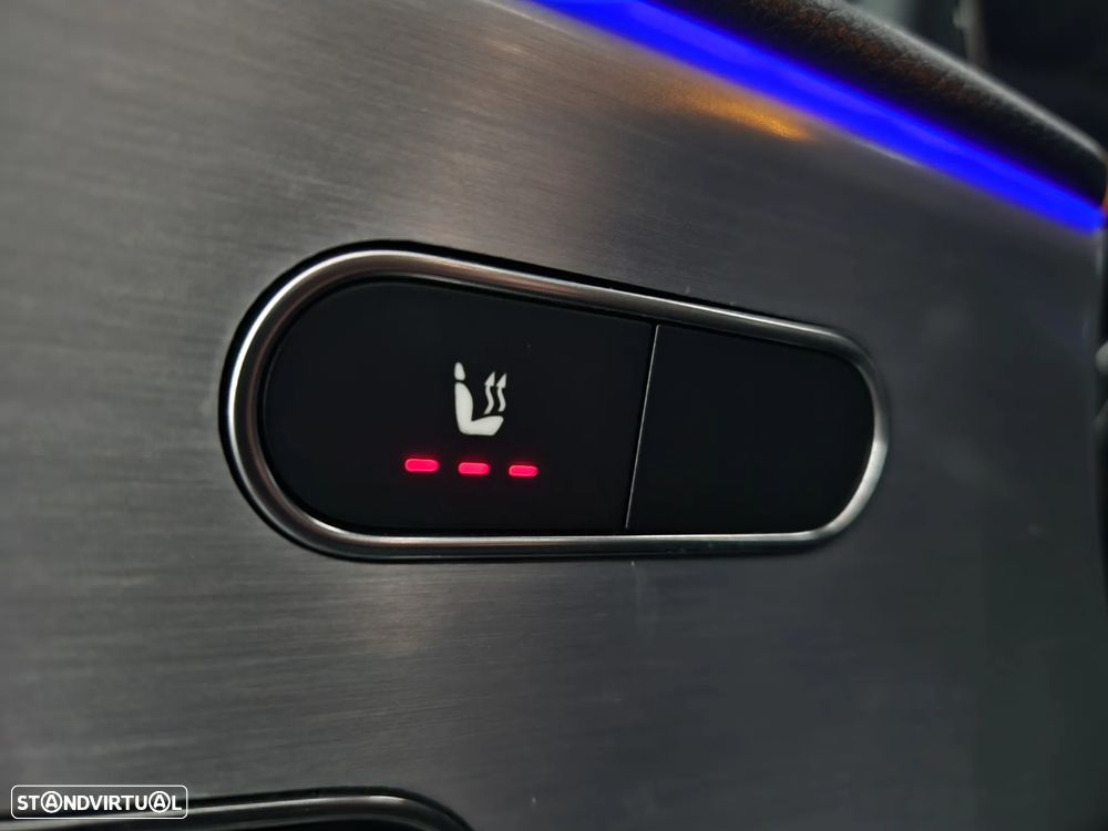 Mercedes-Benz A 250 e AMG Line - 22