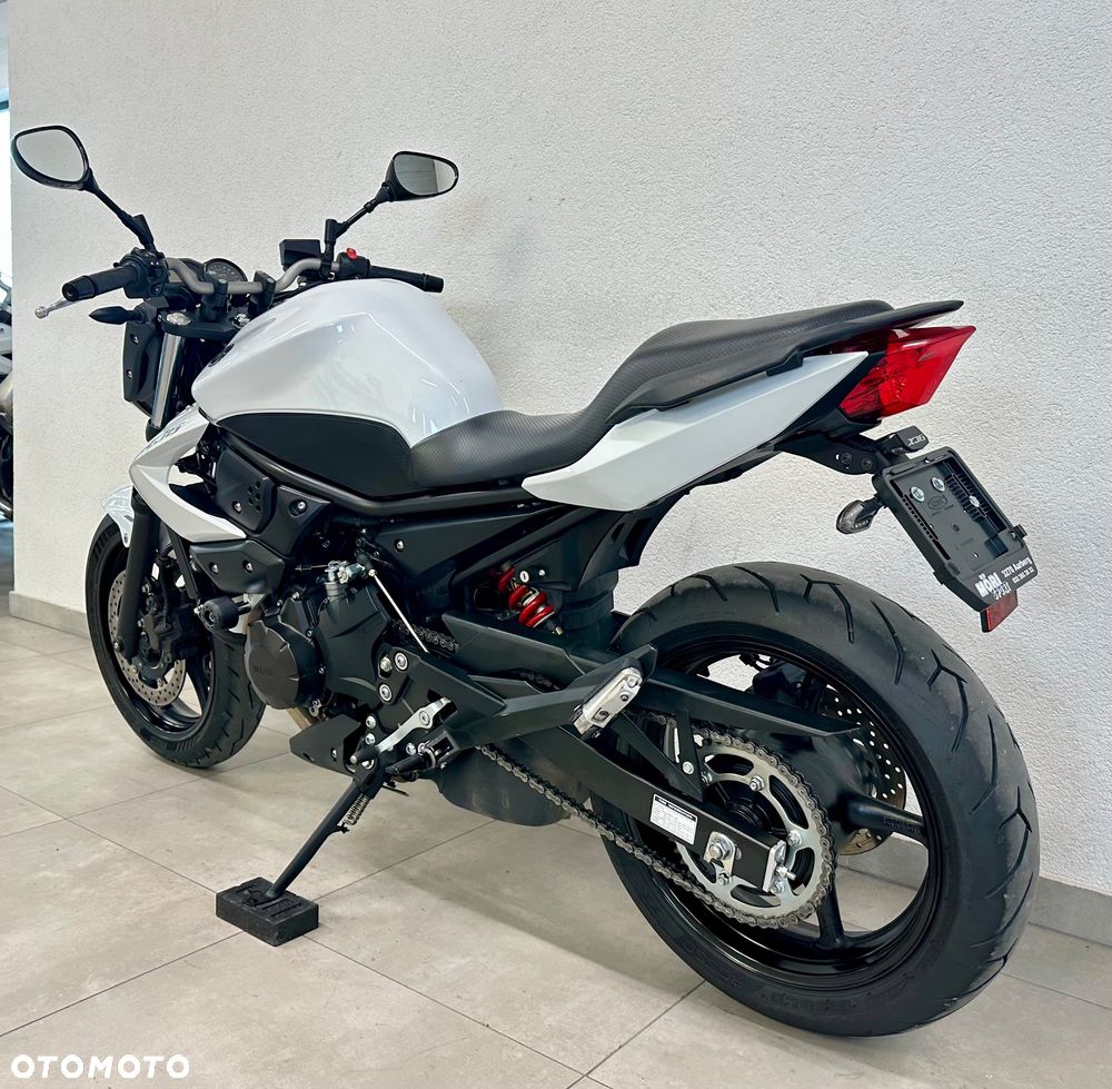 Yamaha XJ - 3