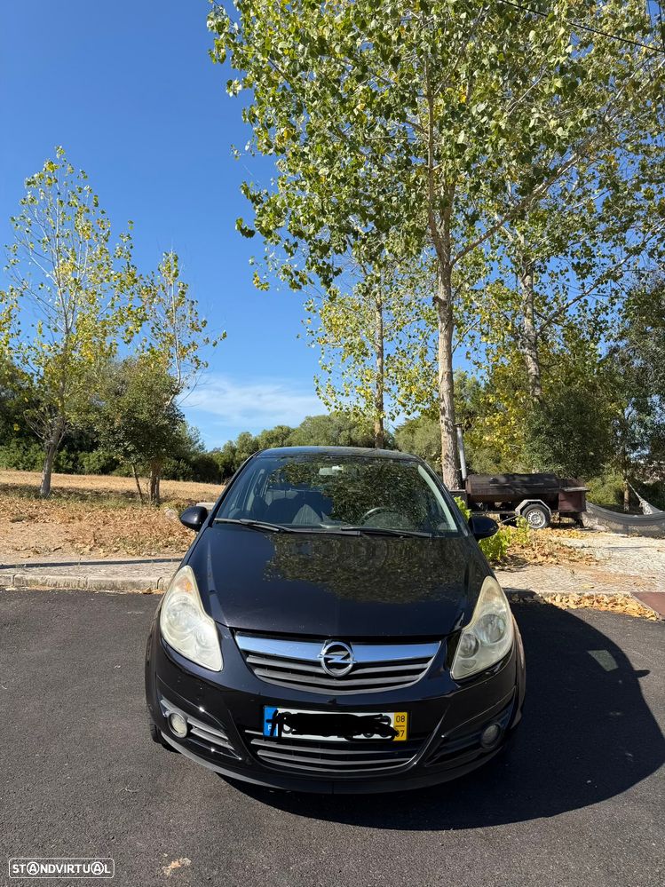 Opel Corsa 1.2 Cosmo - 1