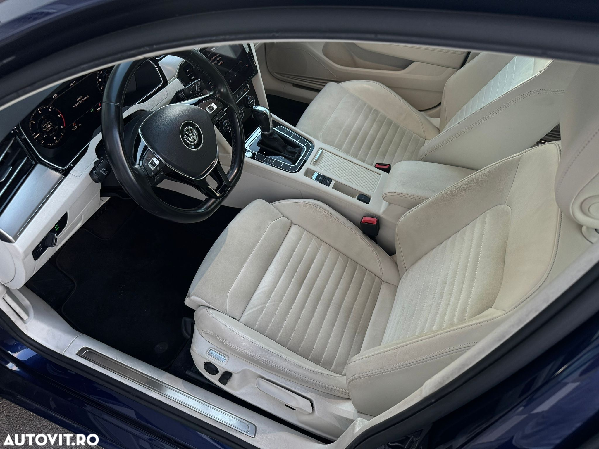 Volkswagen Passat Variant 2.0 TDI DSG Highline - 5