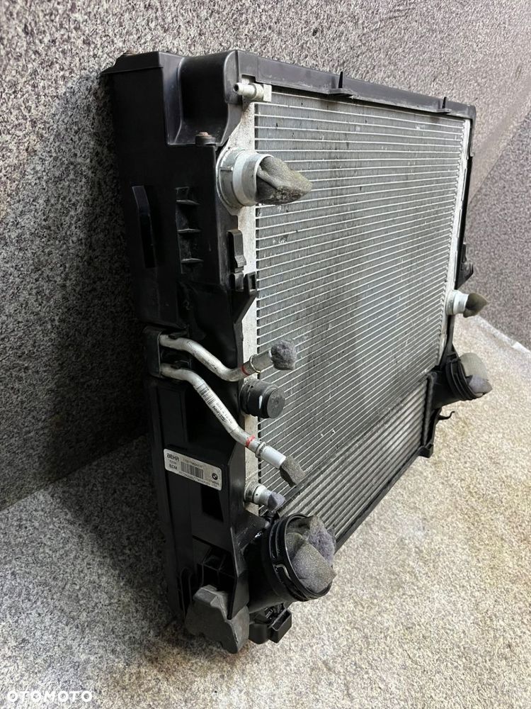 BMW X5 E70 chlodnica wody klimatyzacji intercooler ramka chlodnic 3.0 D M57 - 5