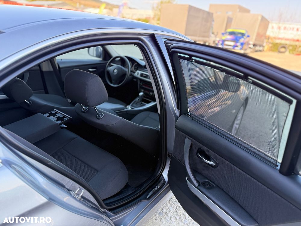 BMW Seria 3 320d DPF Aut. - 20