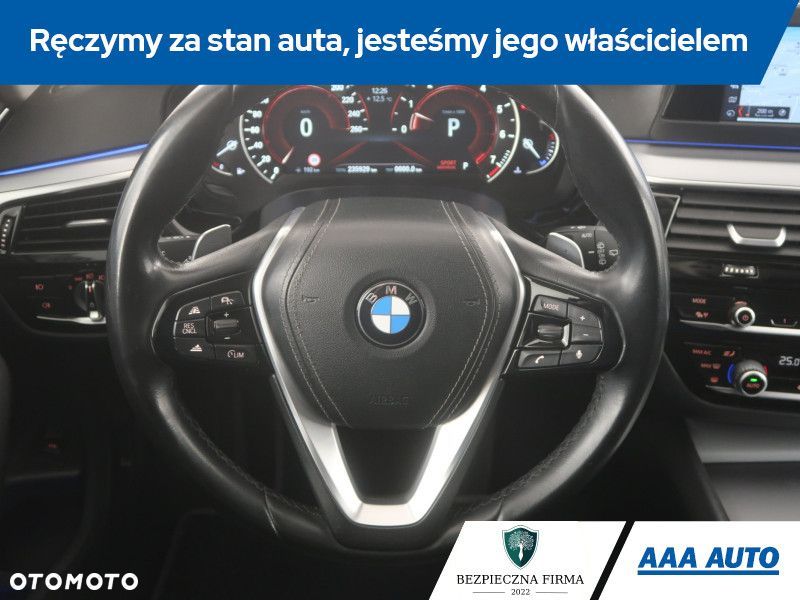 BMW Seria 5 - 17