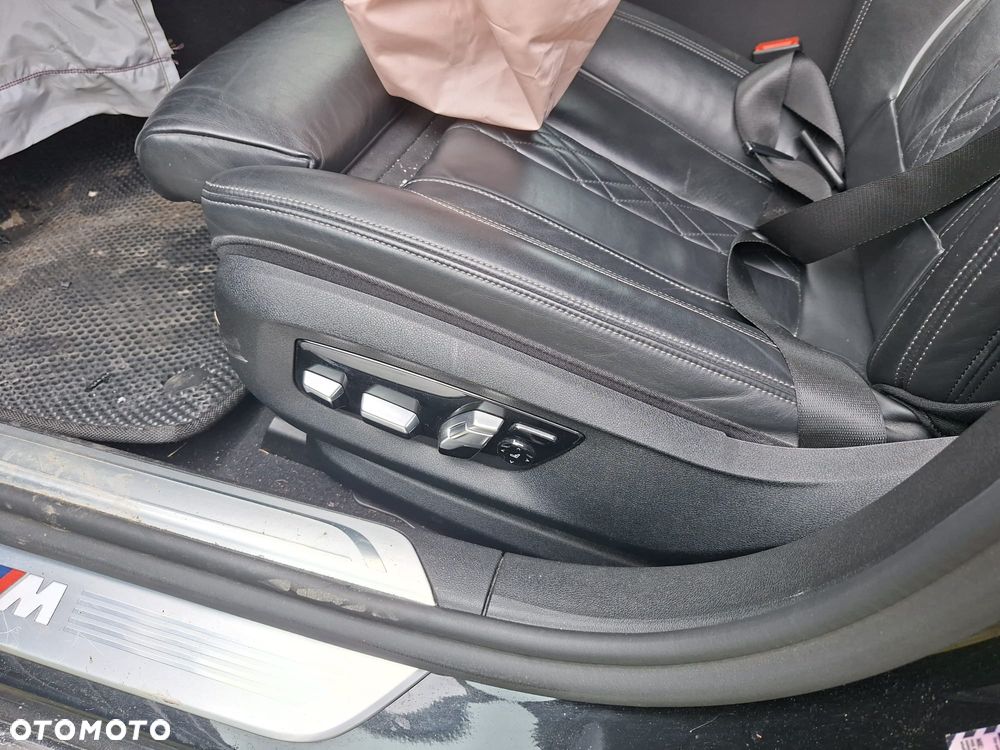 BMW Seria 7 - 8