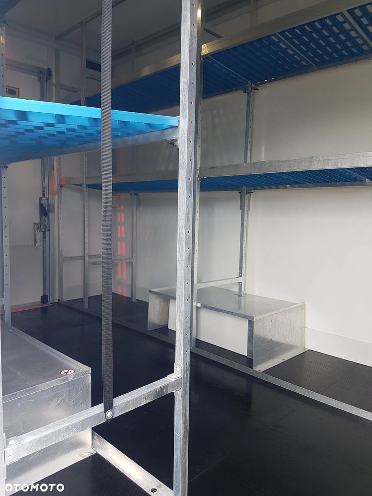 Iveco DAILY KONTENER NISKOPODŁOGOWY 4,43x2,23x2,42 SKLEP FOODTRUCK BAR KLIMA KONIOWÓZ KAMPER - 26
