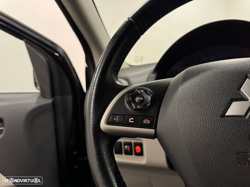 Mitsubishi Space Star 1.2 Intense - 10