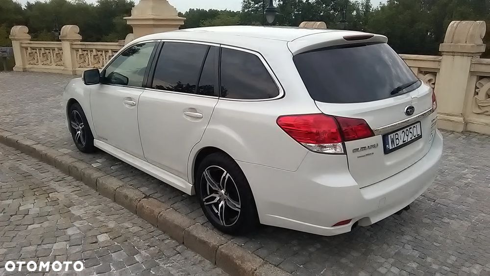 Subaru Legacy 2.0i Comfort AT - 9