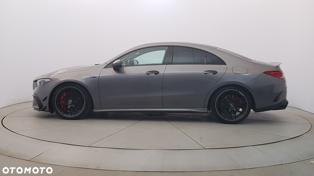 Mercedes-Benz CLA - 4