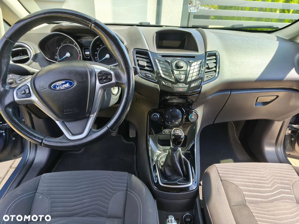 Ford Fiesta 1.0 EcoBoost Titanium - 18