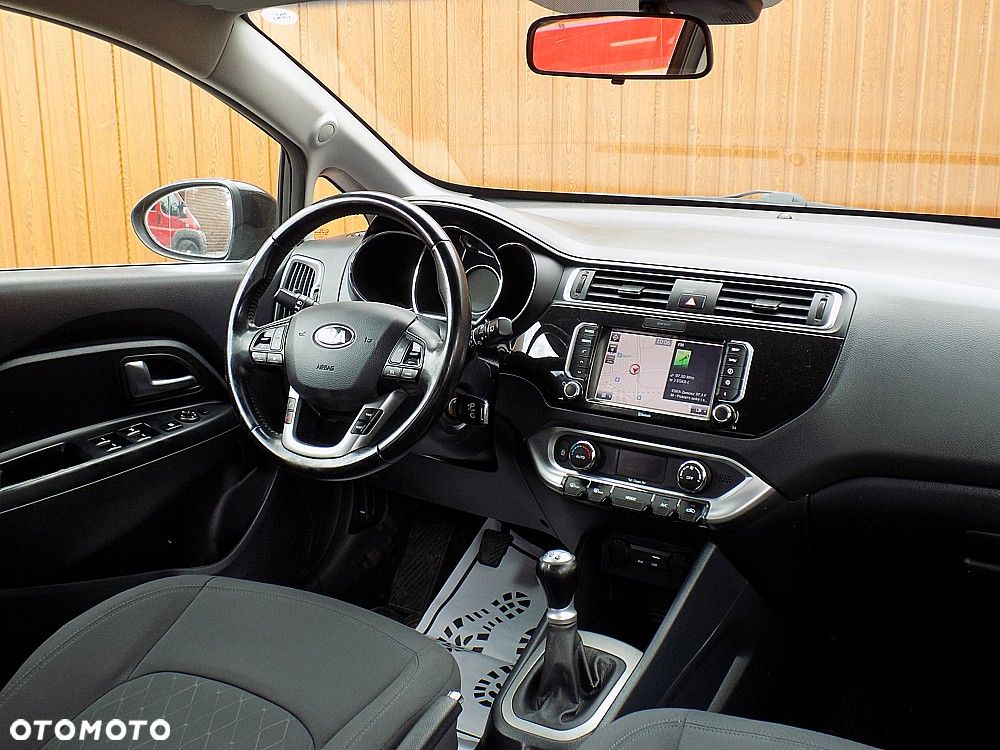 Kia Rio 1.2 Dream Team Edition - 18