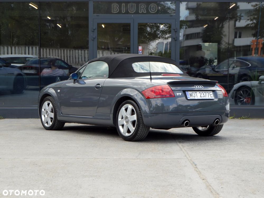 Audi TT Coupé 1.8T Quattro - 5