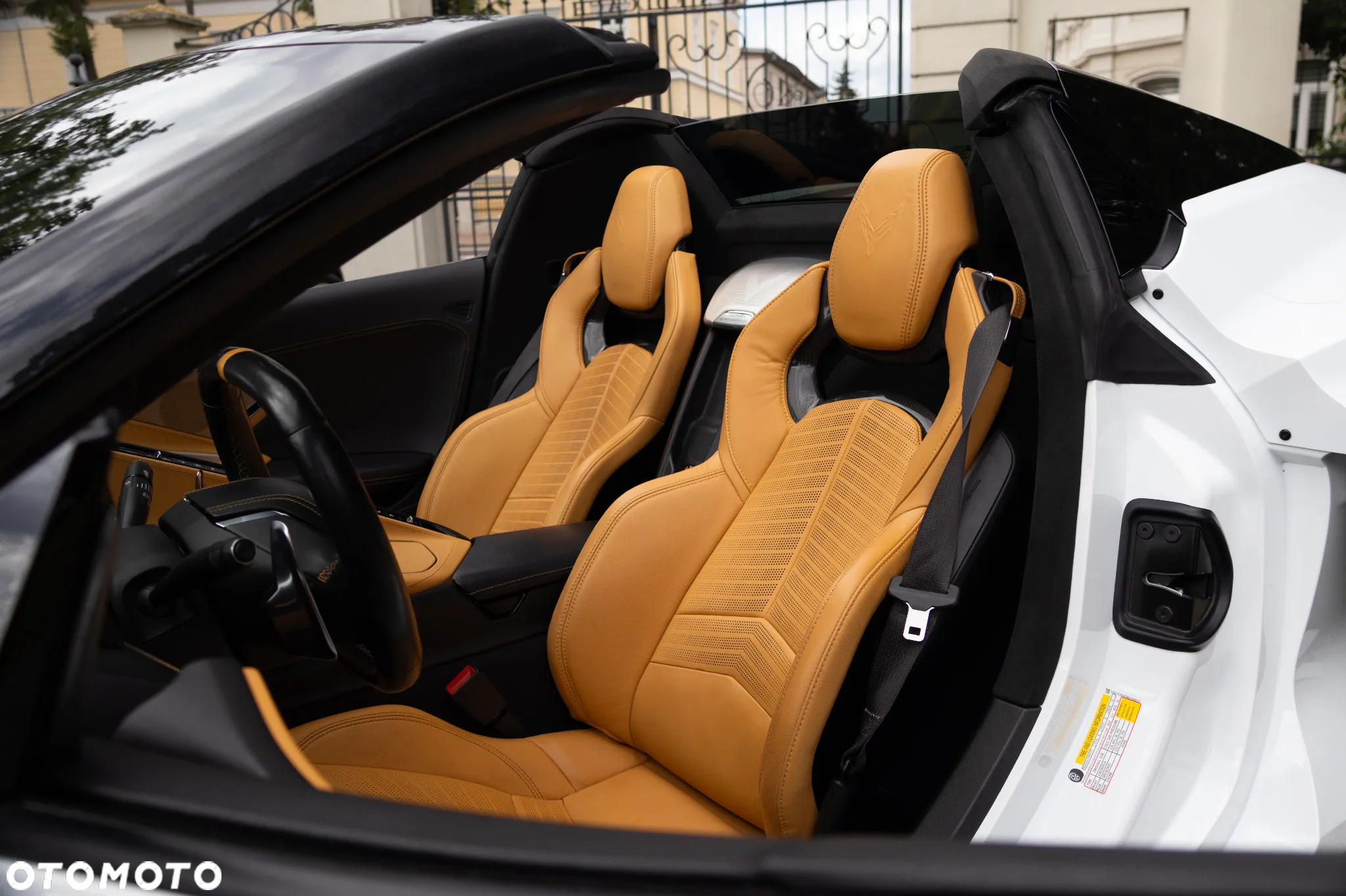 Chevrolet Corvette Stingray Cabriolet 3LT 6.2 V8 Automatik - 6