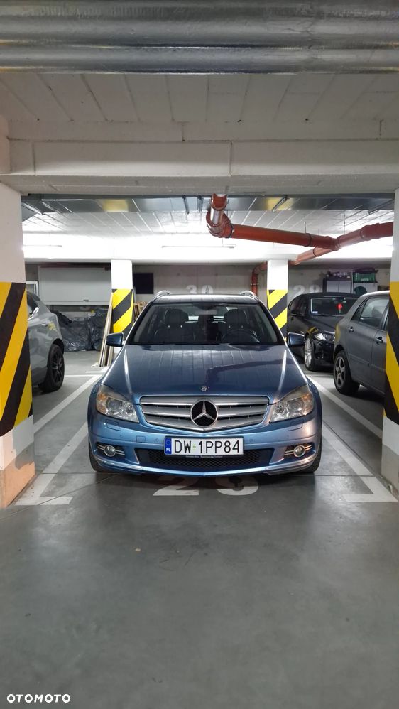 Mercedes-Benz Klasa C 250 CDI BlueEff Avantgarde - 35