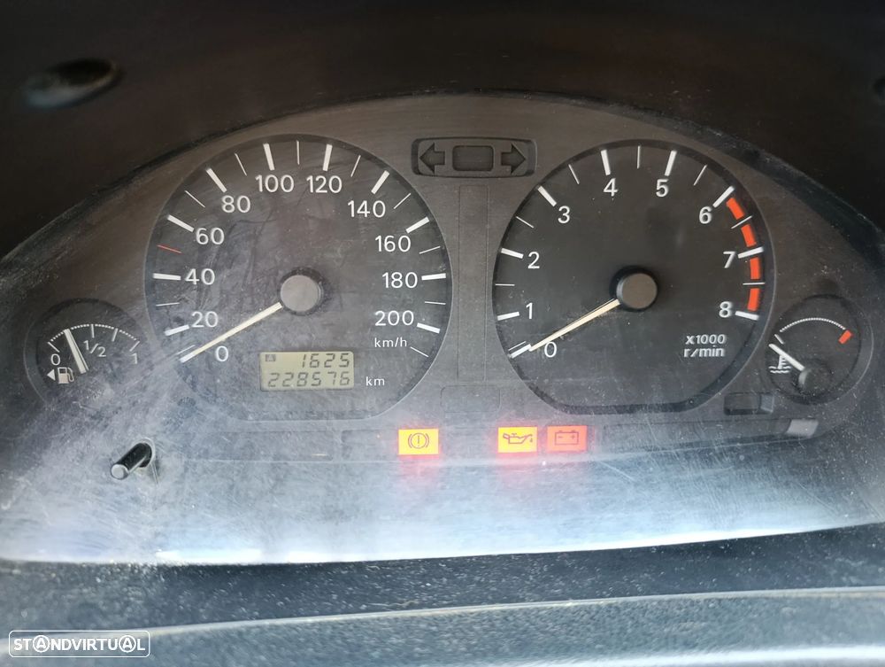 Mitsubishi Space Star - 9