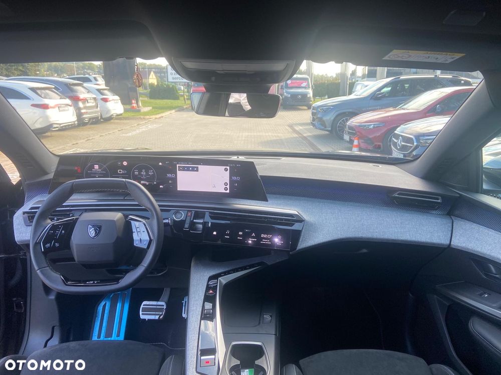 Peugeot 3008 1.2 PureTech mHEV GT S&S e-DCS6 - 10