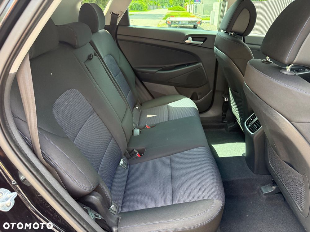 Hyundai Tucson blue 1.6 GDi 2WD Navi - 13