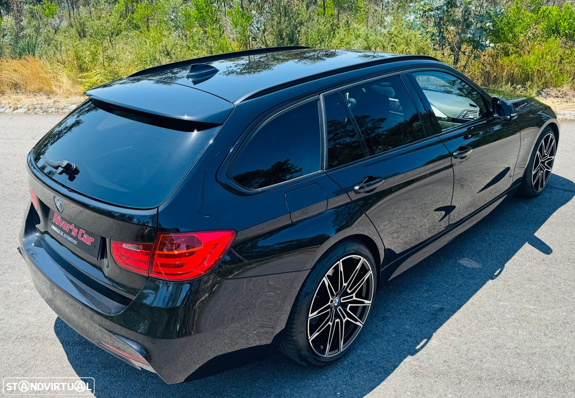 BMW 320 d Touring Pack M - 13