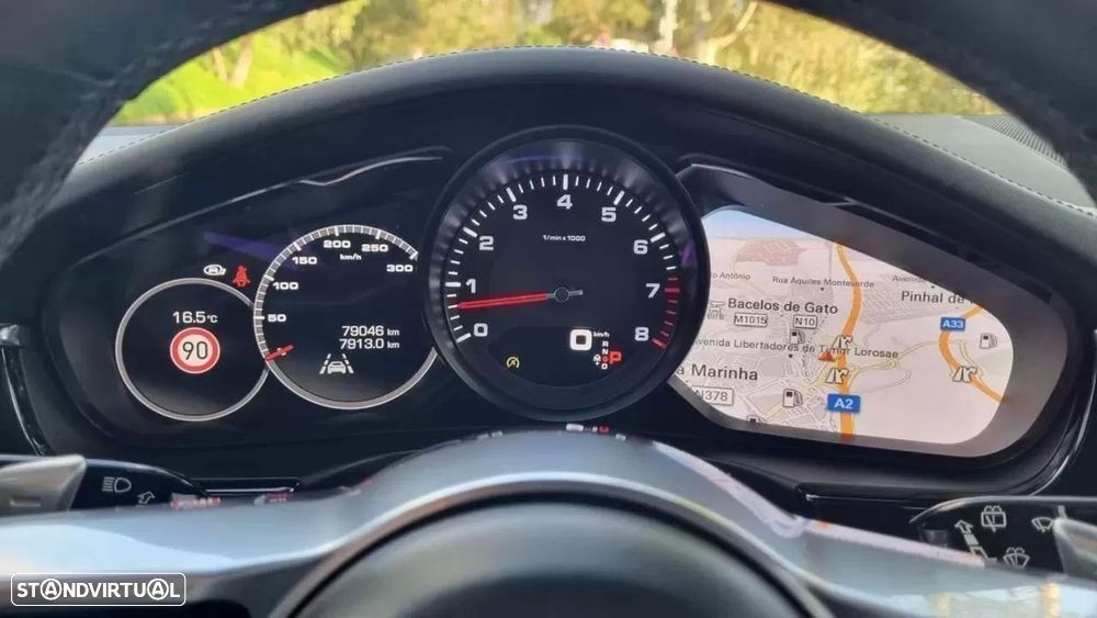 Porsche Panamera Sport Turismo 4 - 40