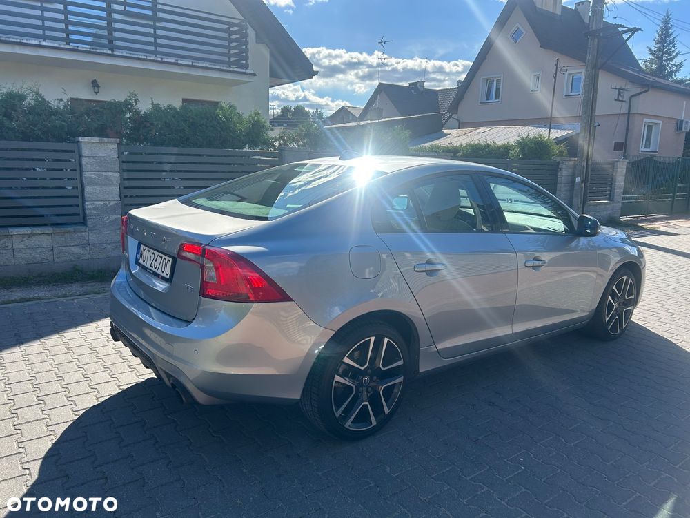 Volvo S60 T5 Drive-E R-Design Momentum - 9