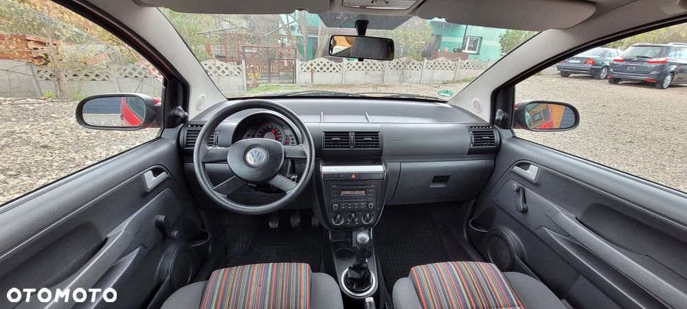 Volkswagen Fox 1.2 Style - 12