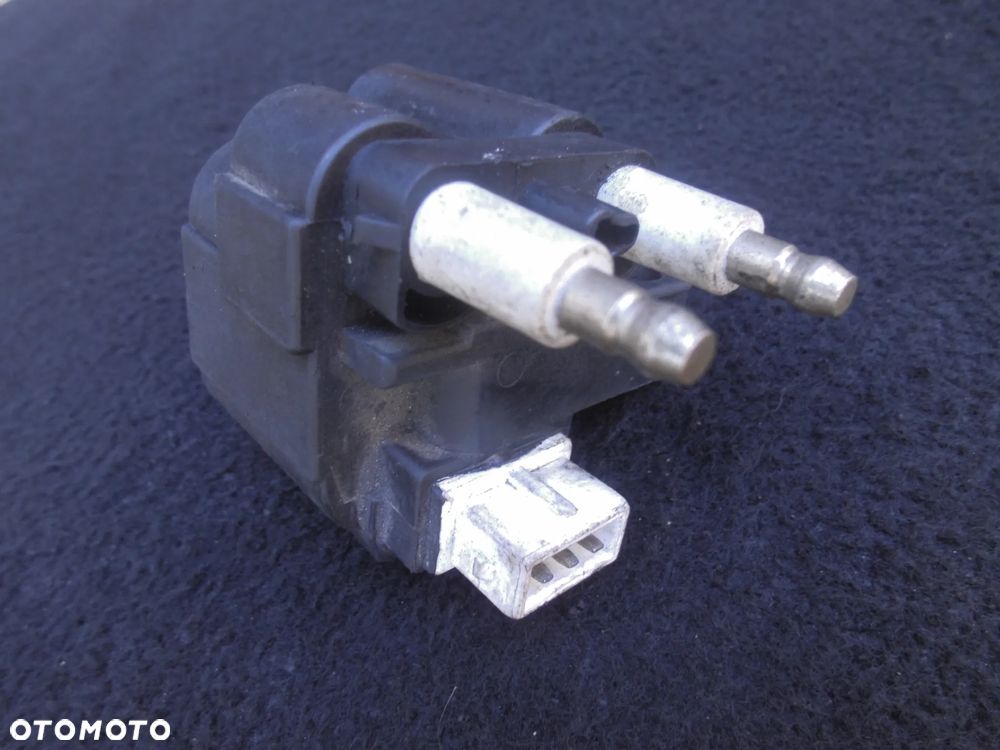 CEWKA ZAPŁONOWA MF0810 RENAULT LAGUNA I ESPACE III MEGANE SCENIC I 1.8 2.0 8V 7700850999 7700872265 - 2