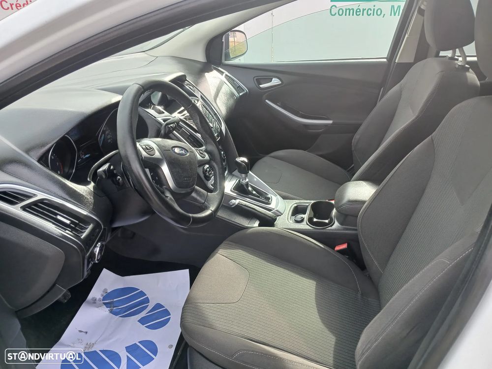 Ford Focus 1.0 SCTi Titanium - 17