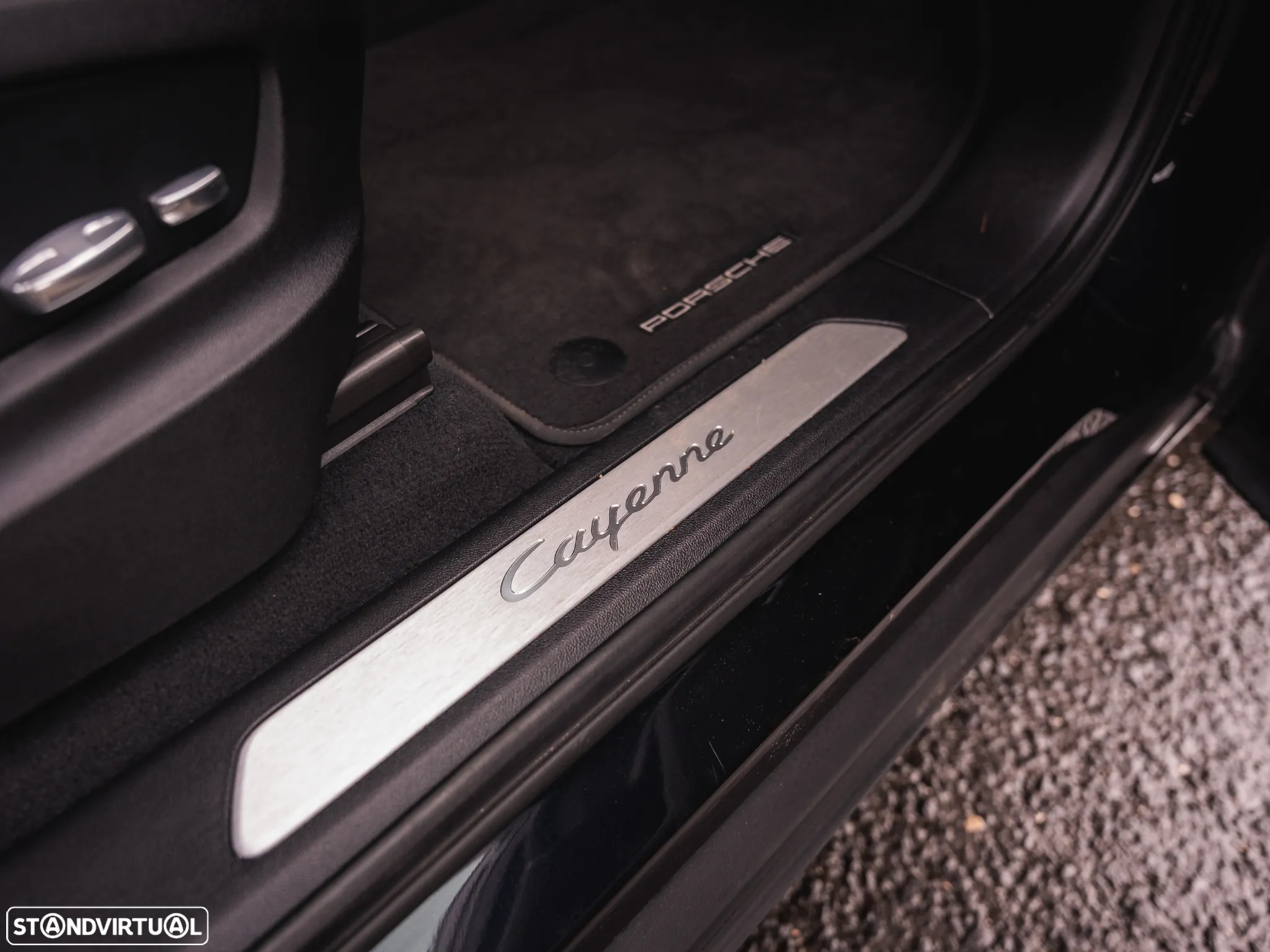 Porsche Cayenne Coupé E-Hybrid - 48