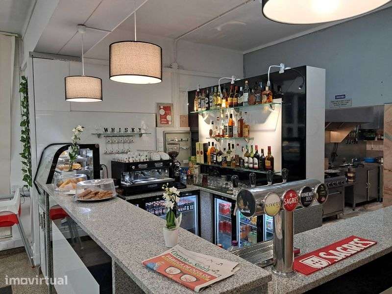 Trespasse restaurante com esplanada de vista deslumbrante - Grande imagem: 2/7