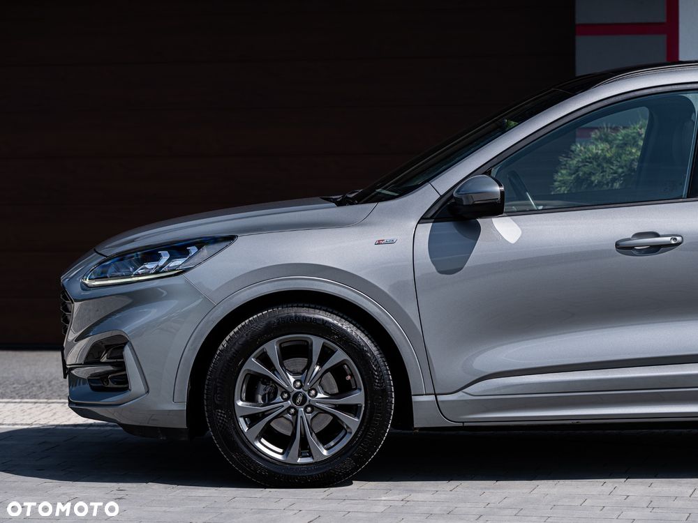 Ford Kuga 1.5 EcoBoost ST-LINE X - 10