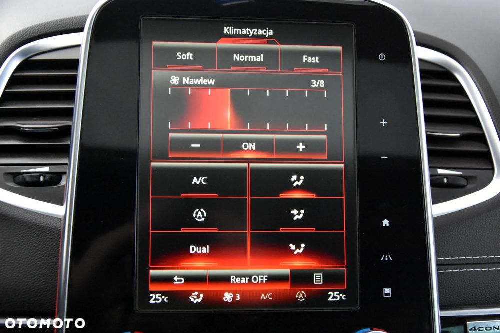 Renault Espace 1.6 dCi Energy Initiale Paris EDC - 33