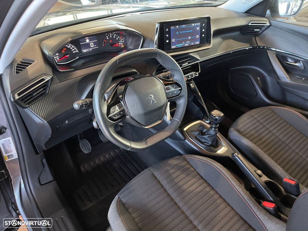 Peugeot 2008 1.2 PureTech Active - 9