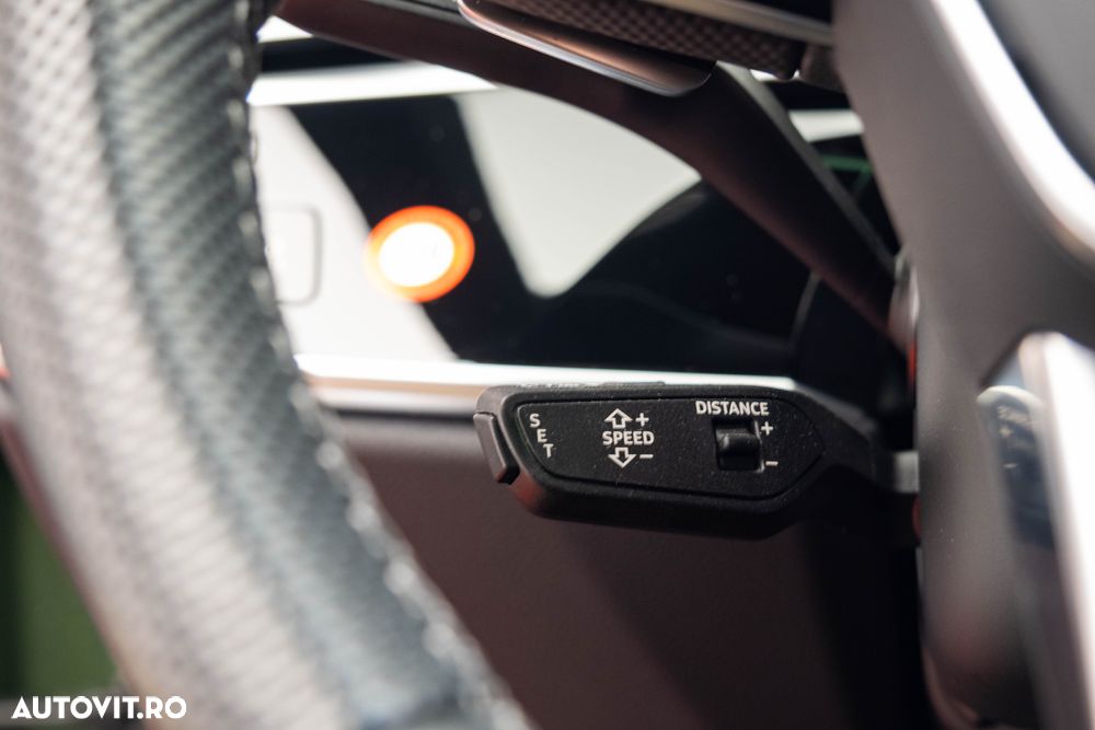 Audi A8 55 TFSI quattro Tiptronic MHEV - 17