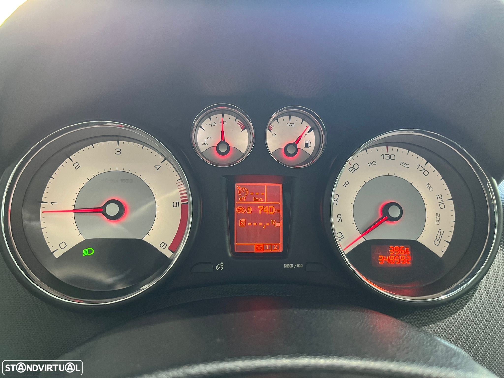 Peugeot 308 1.6 HDi Sport CVM6 - 26
