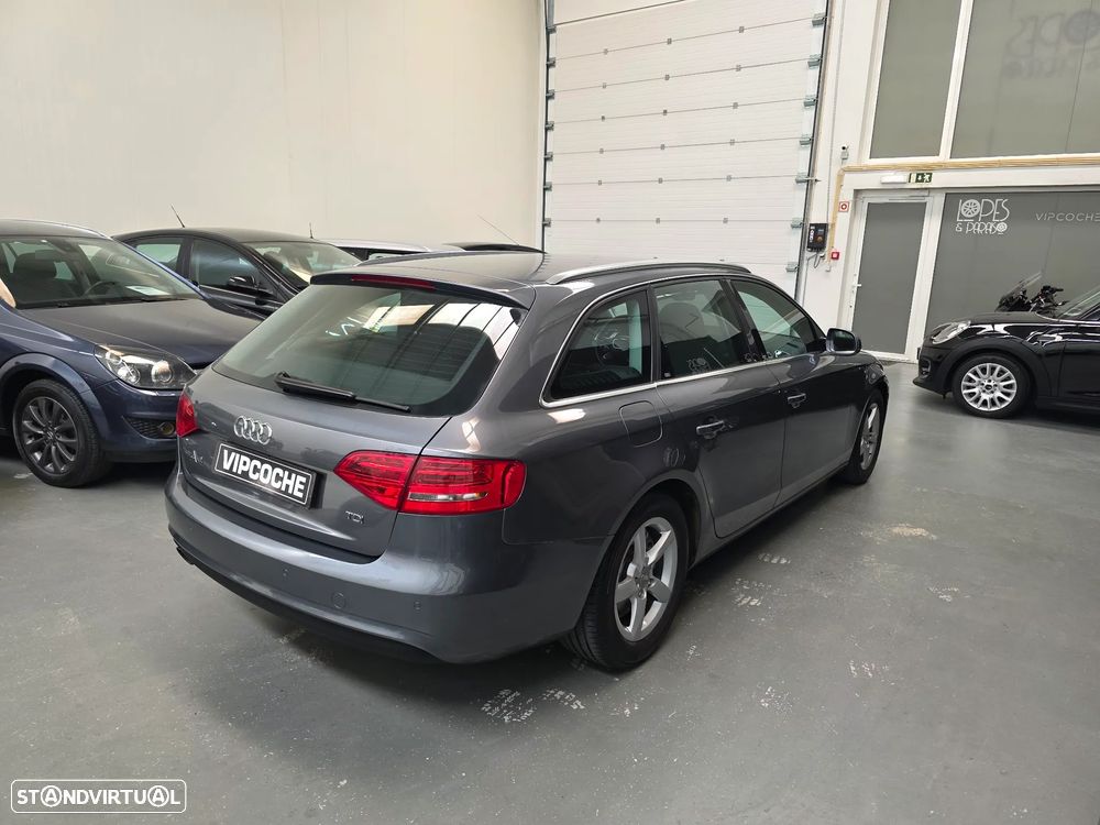 Audi A4 Avant 2.0 TDI Sport - 11