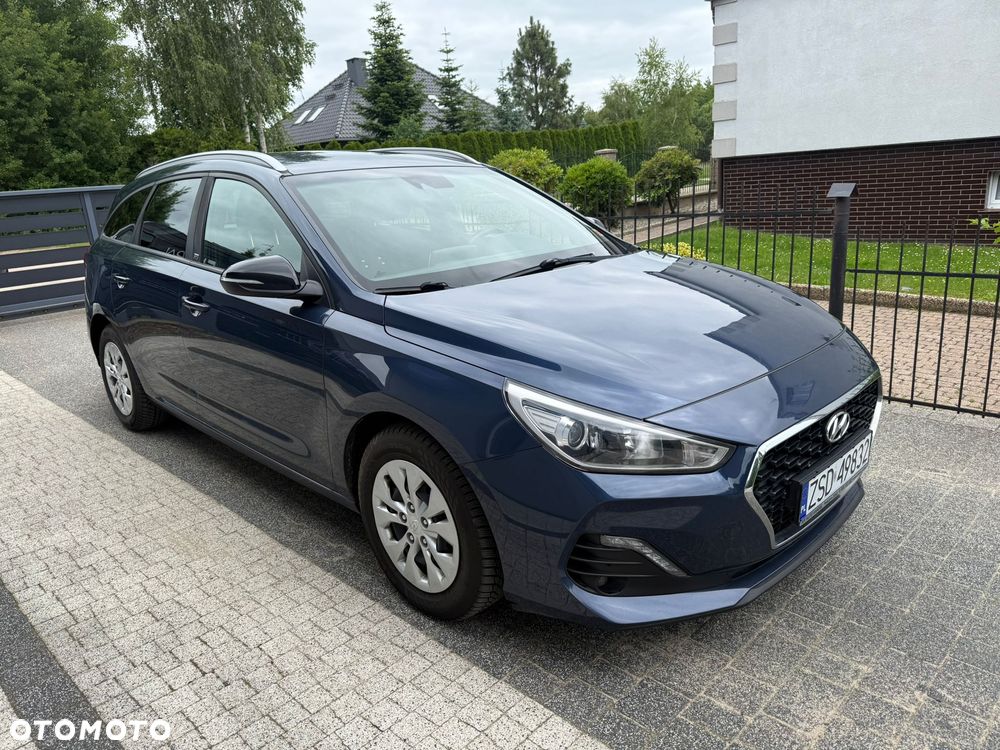 Hyundai i30 1.6 D GO Plus DCT - 23