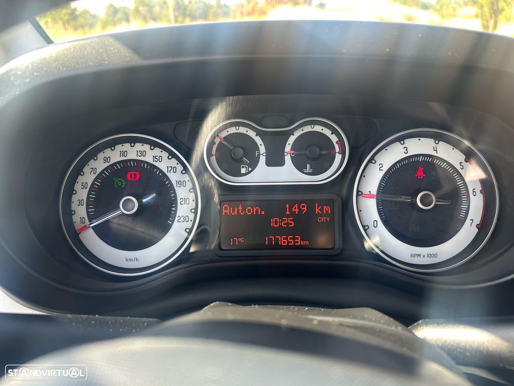 Fiat 500L 1.3 MJ Pop Star S&S - 12