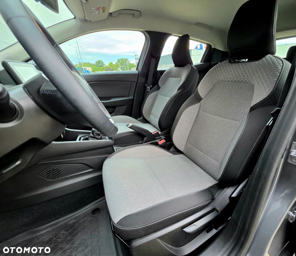 Renault Clio - 29