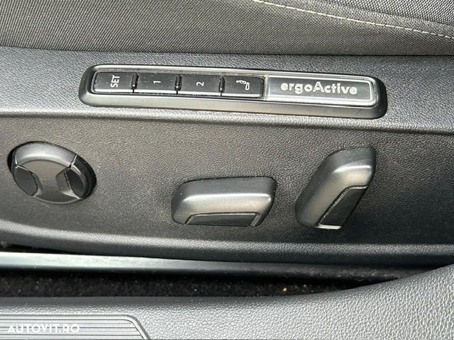 Volkswagen Golf 2.0 TDI DSG Style - 11