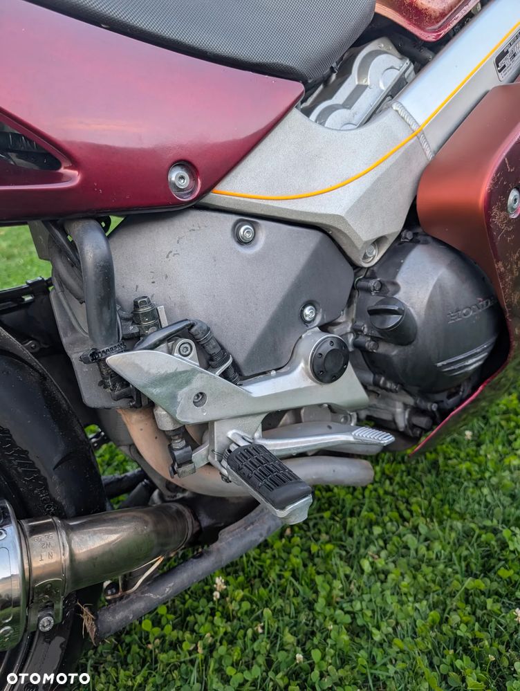 Honda VFR - 20