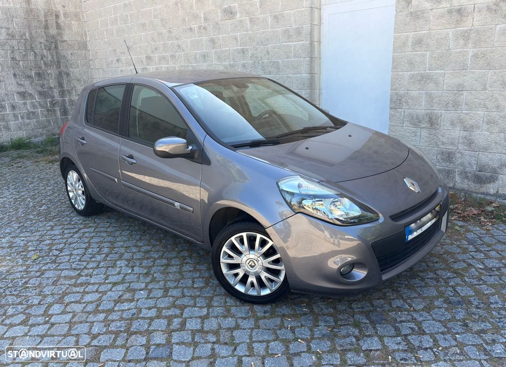 Renault Clio 1.2 16V Dynamique S - 12