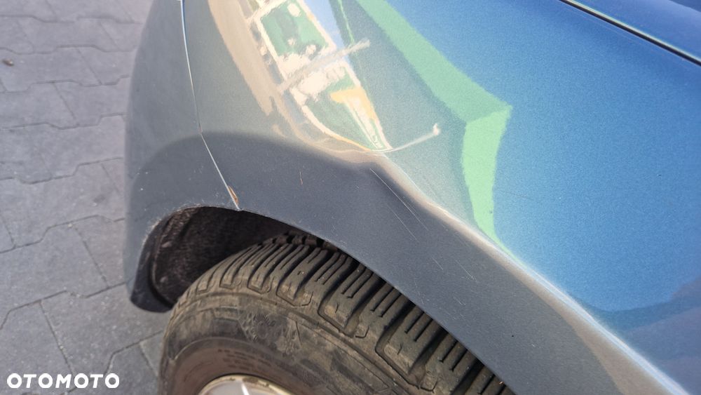 Volvo V40 D3 Momentum - 8