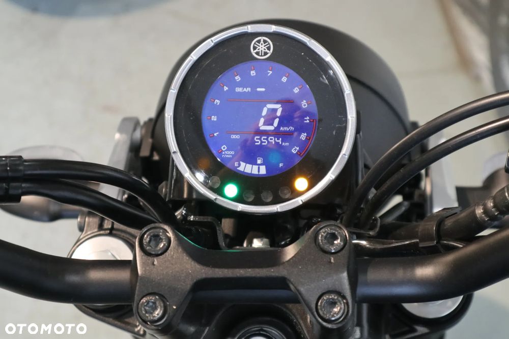 Yamaha XSR - 15