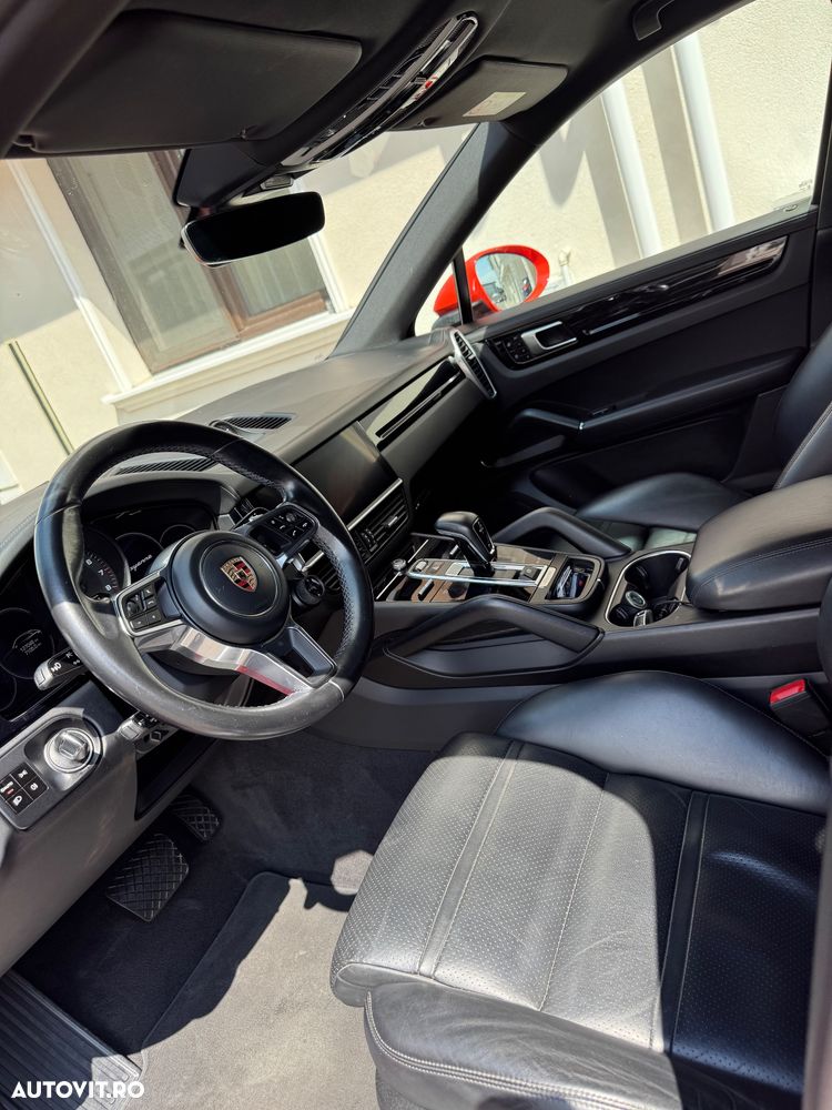 Porsche Cayenne Coupe - 5
