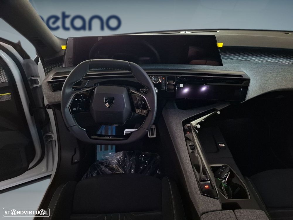 Peugeot 5008 1.2 Hybrid GT e-DCS6 - 13